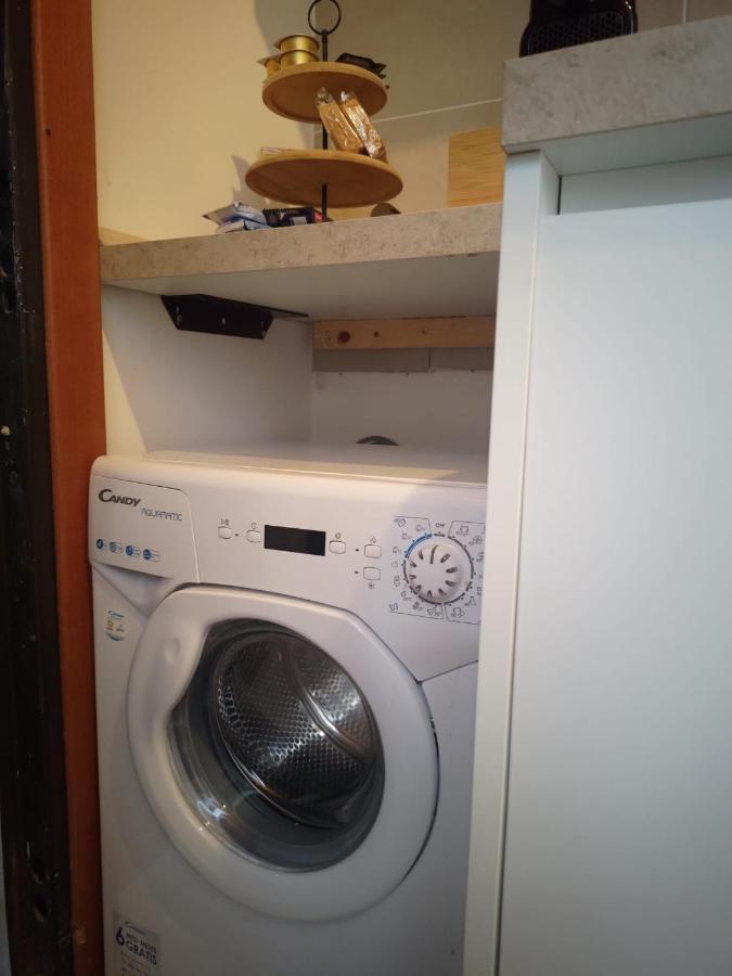 Guazzo Apartment - Self Check-In パルマ エクステリア 写真
